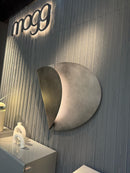 Plier wall lamp