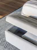 Iko benches
