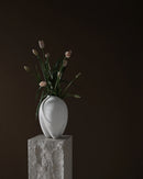 Sumo Vase, Bone White Slim - 26.5x24x37.5h cm