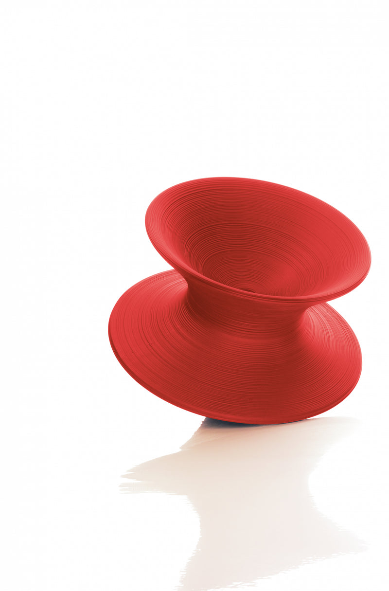 Spun rotating low chair