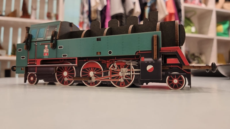 Pencil box steam locomotive OKL 2