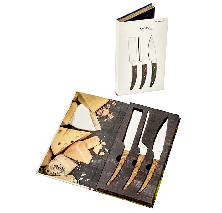 Caseus Cheese Set with Wood Handle