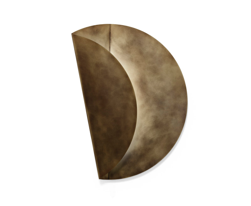 Plier wall lamp