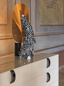 Splendor chest of drawer