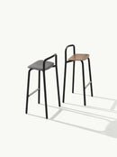 Hull 630 barstool, set of 4