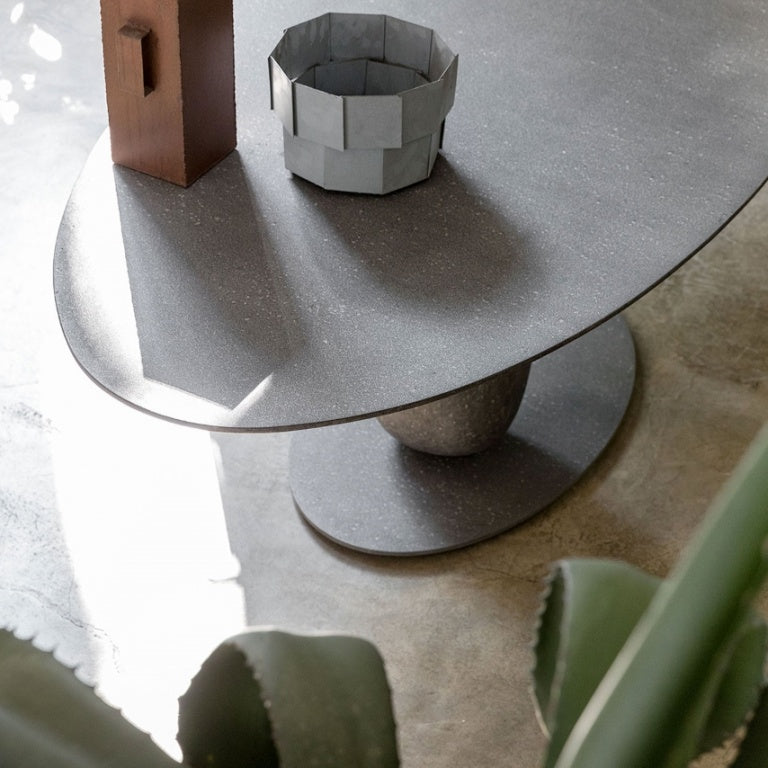 MATERA oval table